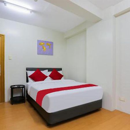 Anglo Residences Manila Quezon City Bagian luar foto